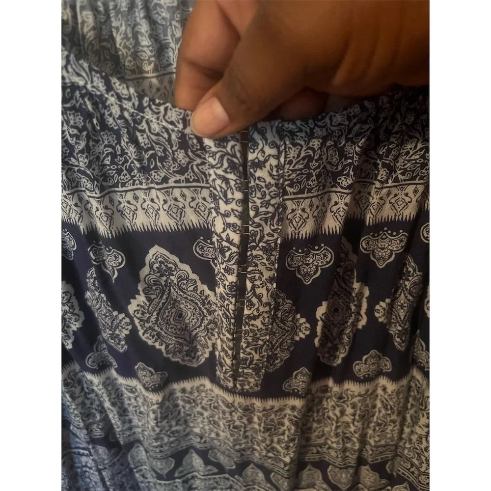 Torrid 2‎ Plus Size Blue Paisley Cold Shoulder Top 2x 18-20